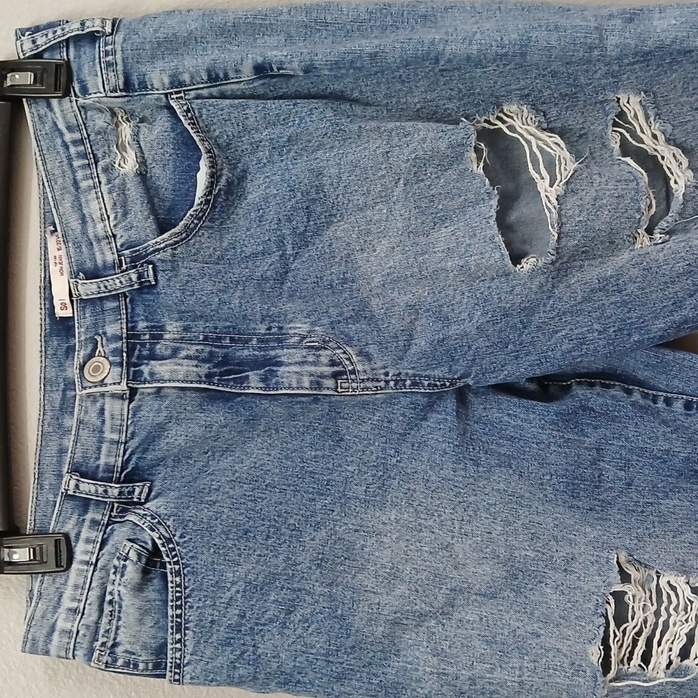 “SO” Distressed High Rise Mom Jeans Size 15 - Picture 4 of 7